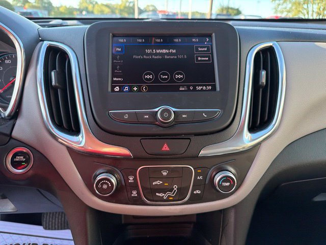 Used 2020 Chevrolet Equinox LS w/ LS Convenience Package AWD/4WD image 17