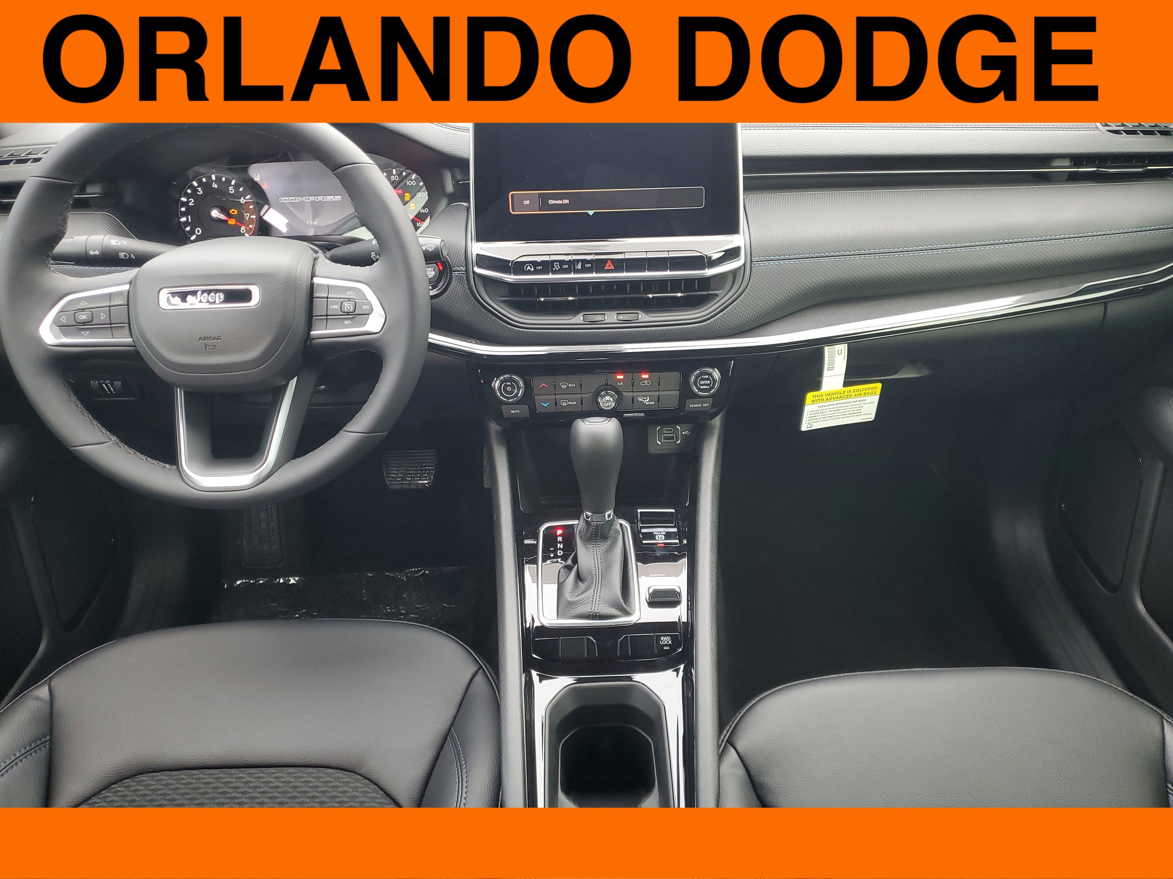 New 2026 Jeep Compass Latitude image 9