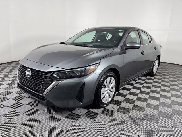 Certified 2025 Nissan Sentra S FWD image 6