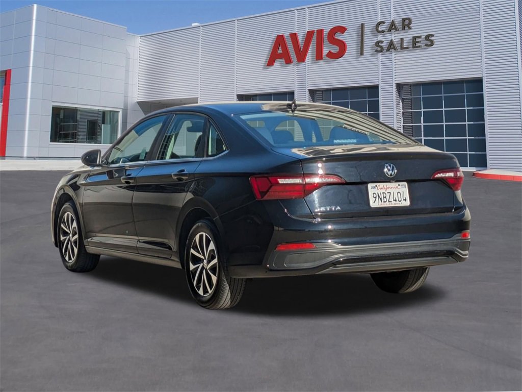 Used 2024 Volkswagen Jetta S image 9