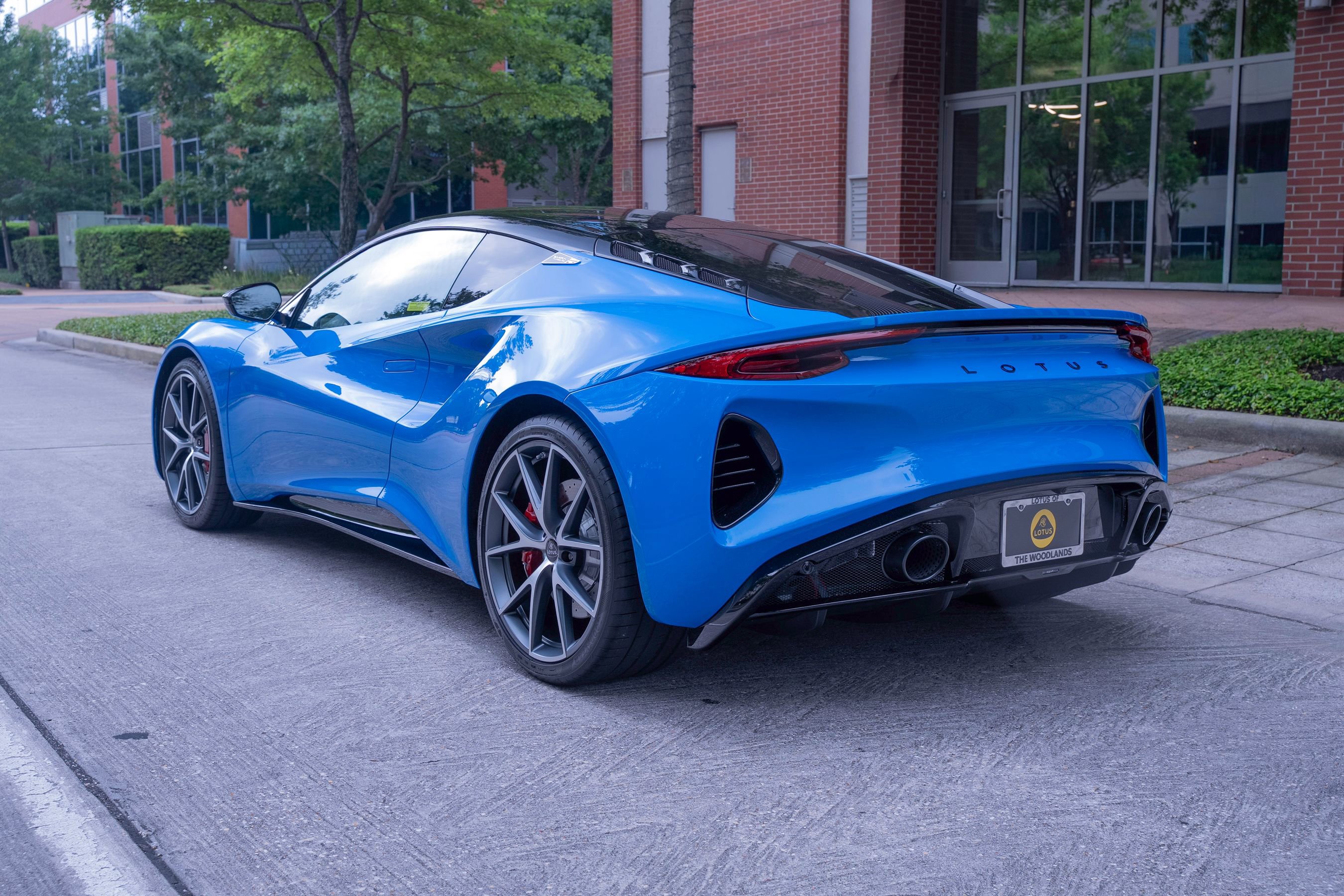 New 2026 Lotus Emira SE RWD image 12