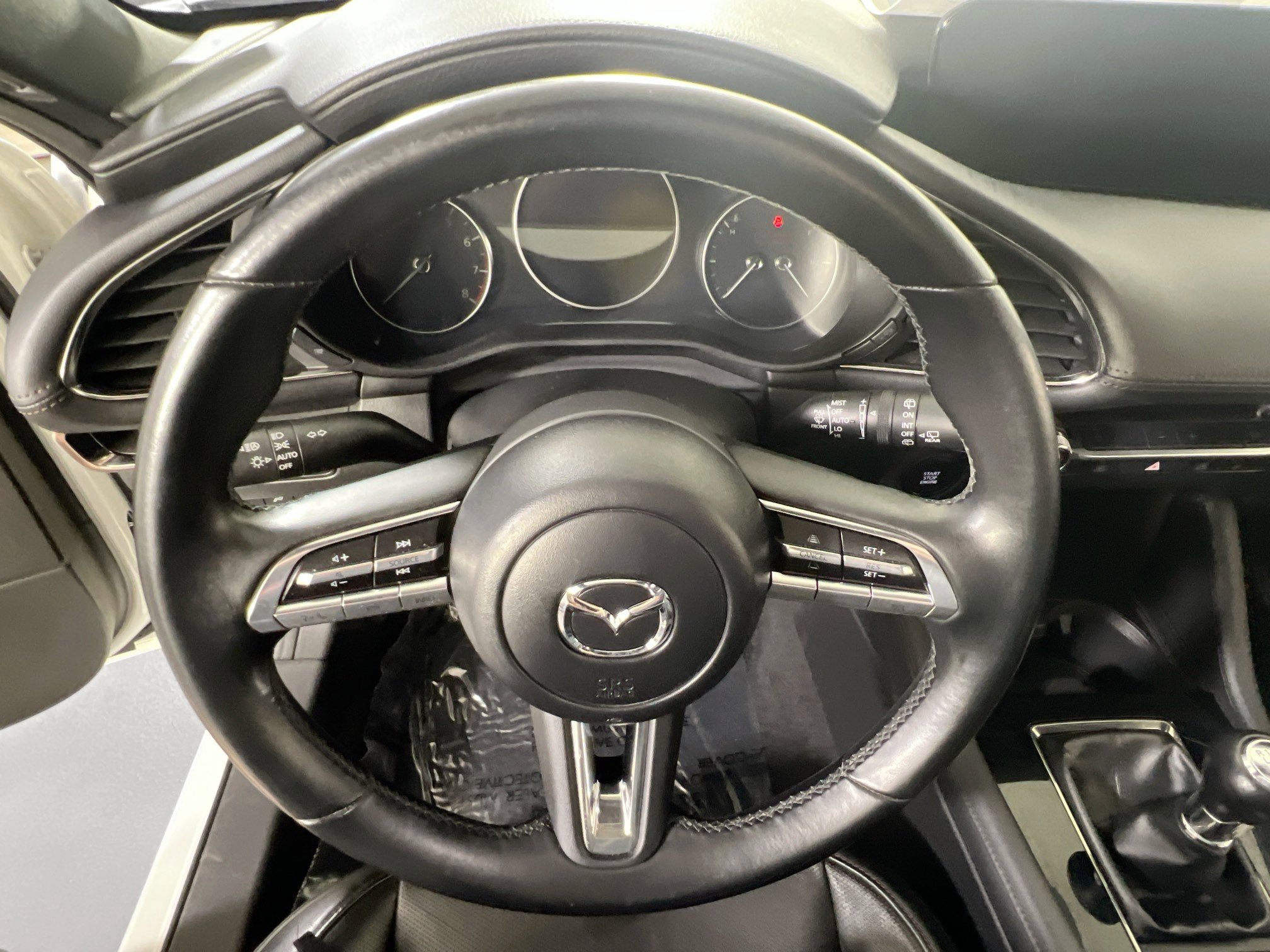 Used 2022 MAZDA MAZDA3 s FWD image 11