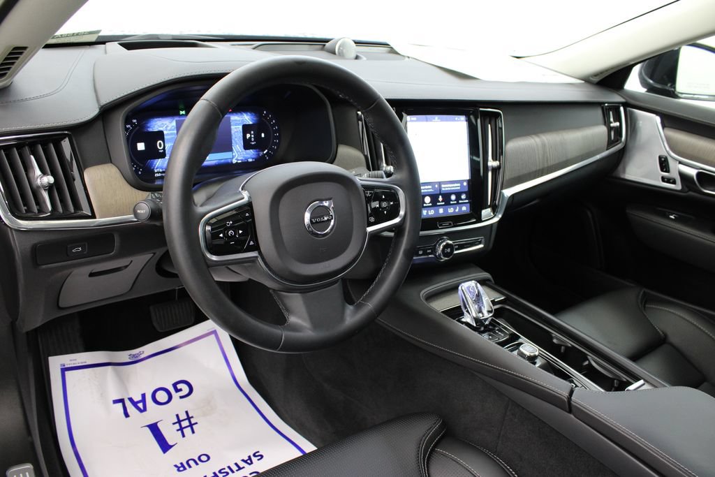 Used 2023 Volvo S90 B6 Ultimate w/ Protection Package Premier AWD/4WD image 17
