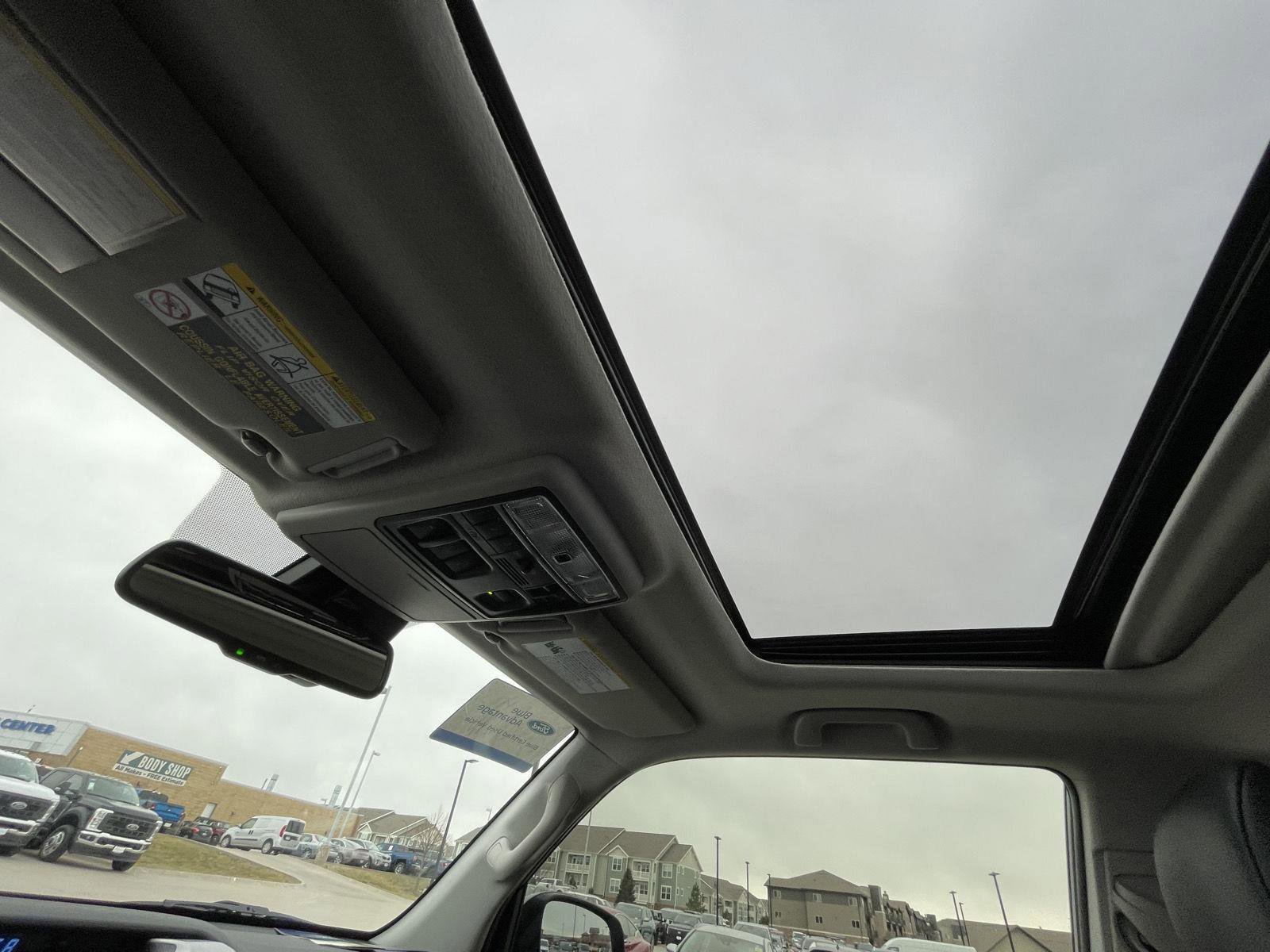 Used 2022 Toyota 4Runner SR5 Premium image 22