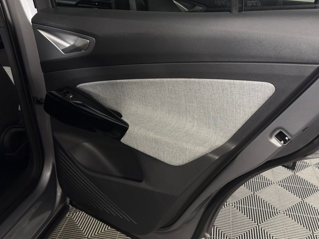 Used 2023 Volkswagen ID.4 Pro image 32