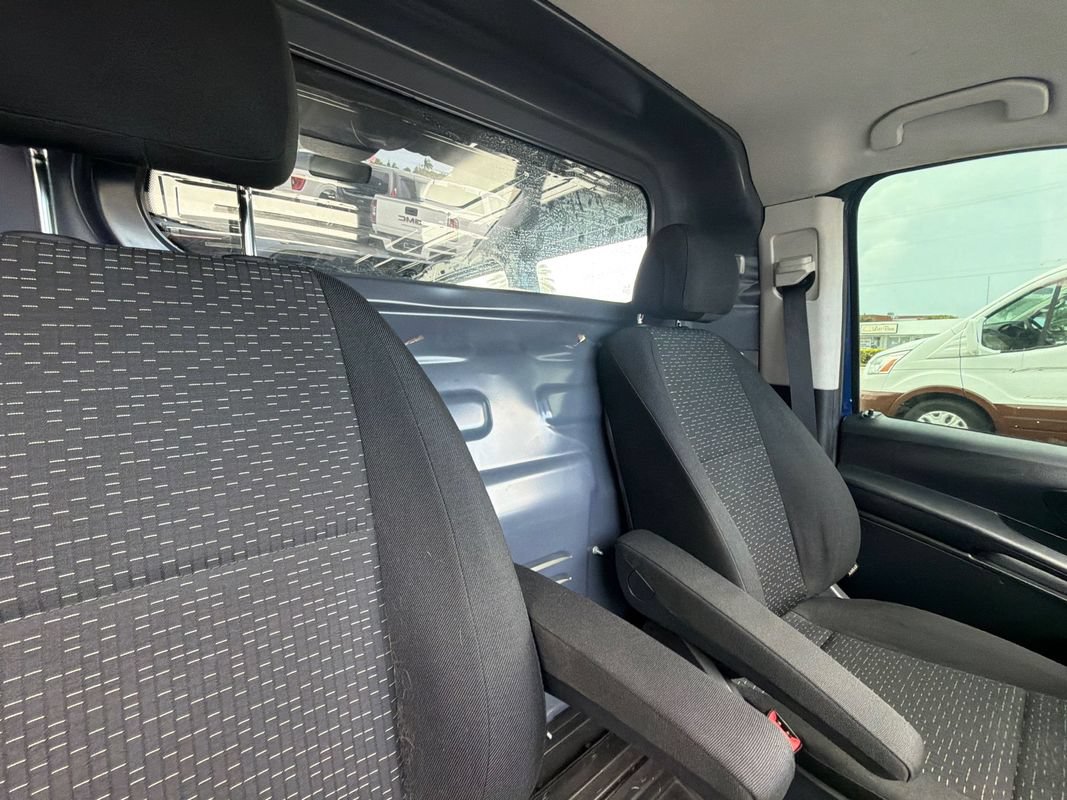 Used 2022 Mercedes-Benz Metris image 14