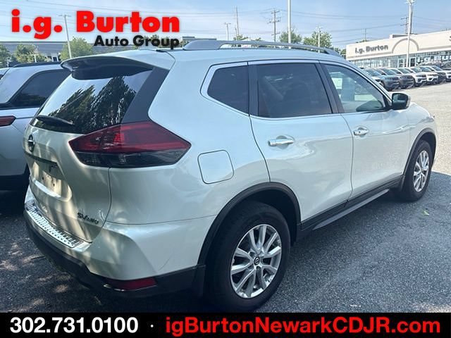 Used 2018 Nissan Rogue SV AWD/4WD image 6