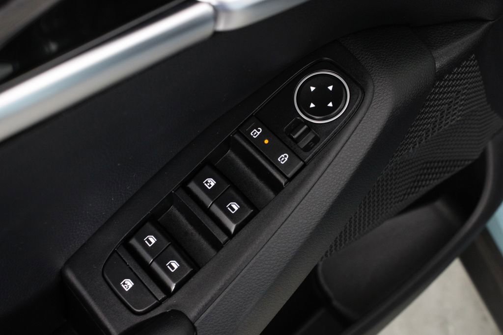 Used 2024 Kia Seltos EX image 22