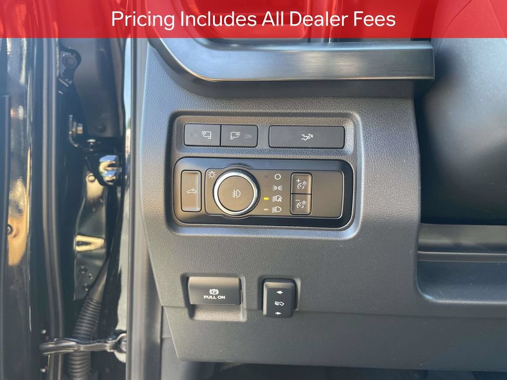 Used 2023 Ford F350 Lariat AWD/4WD image 25