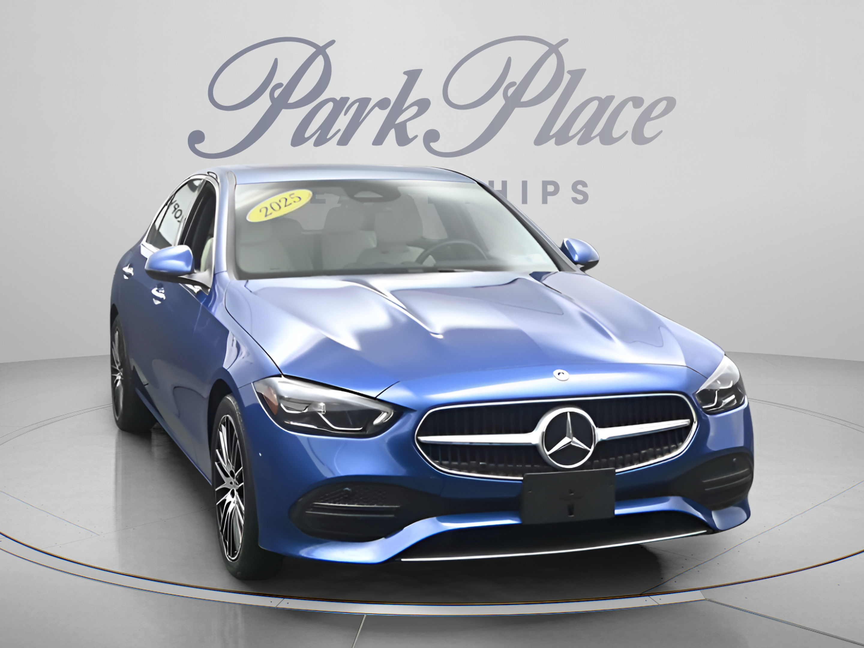 Used 2025 Mercedes-Benz C 300 Sedan image 27