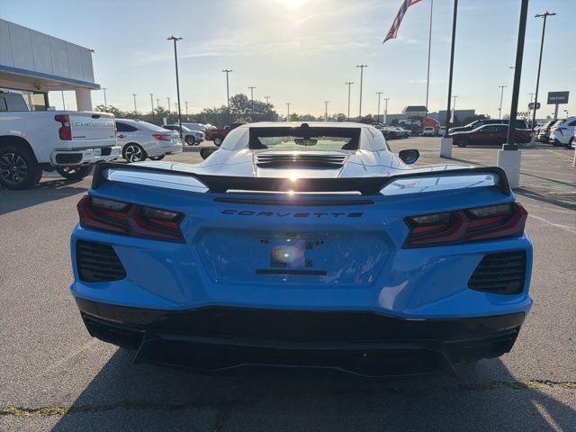 Used 2023 Chevrolet Corvette Stingray Premium Conv w/ Z51 Performance Package RWD image 4