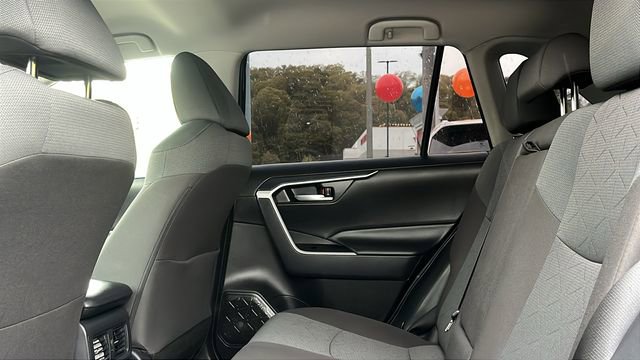 Certified 2025 Toyota RAV4 XLE AWD/4WD image 21