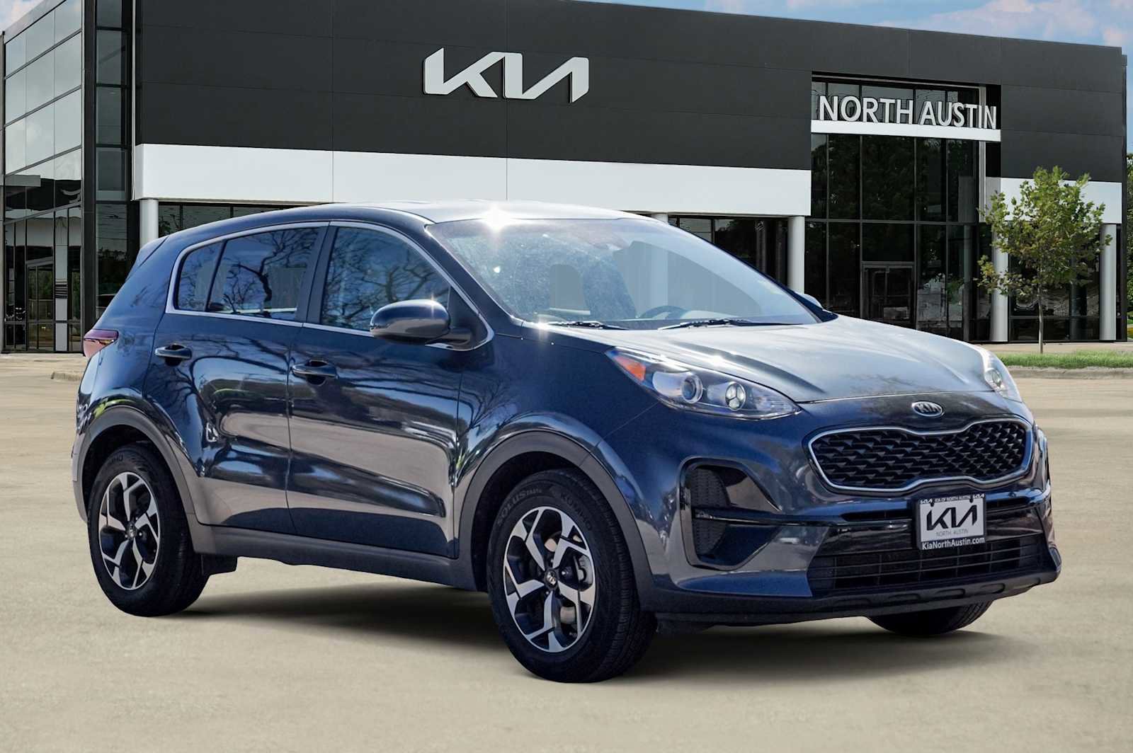 Used 2022 Kia Sportage LX image 7