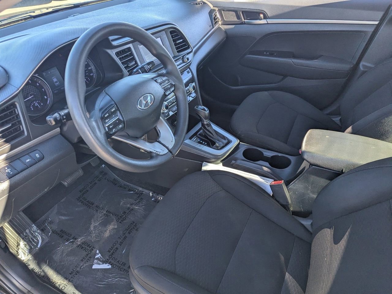 Used 2020 Hyundai Elantra SE w/ Cargo Package (C1) image 19