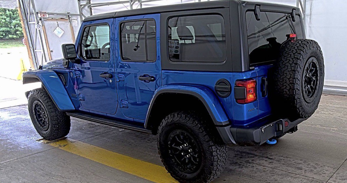 Certified 2023 Jeep Wrangler Unlimited Rubicon 4xe AWD/4WD image 6