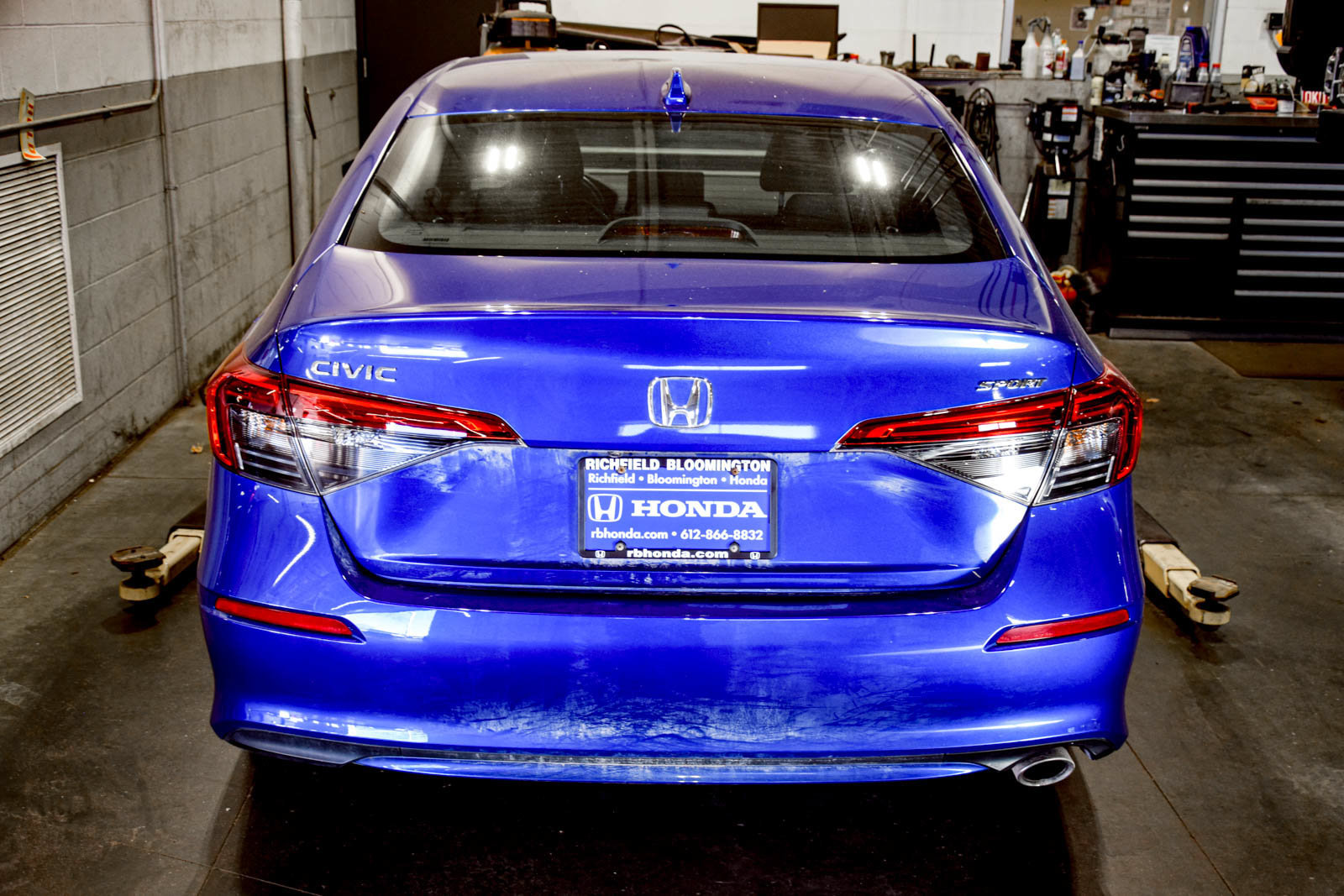 Used 2024 Honda Civic Sport image 6