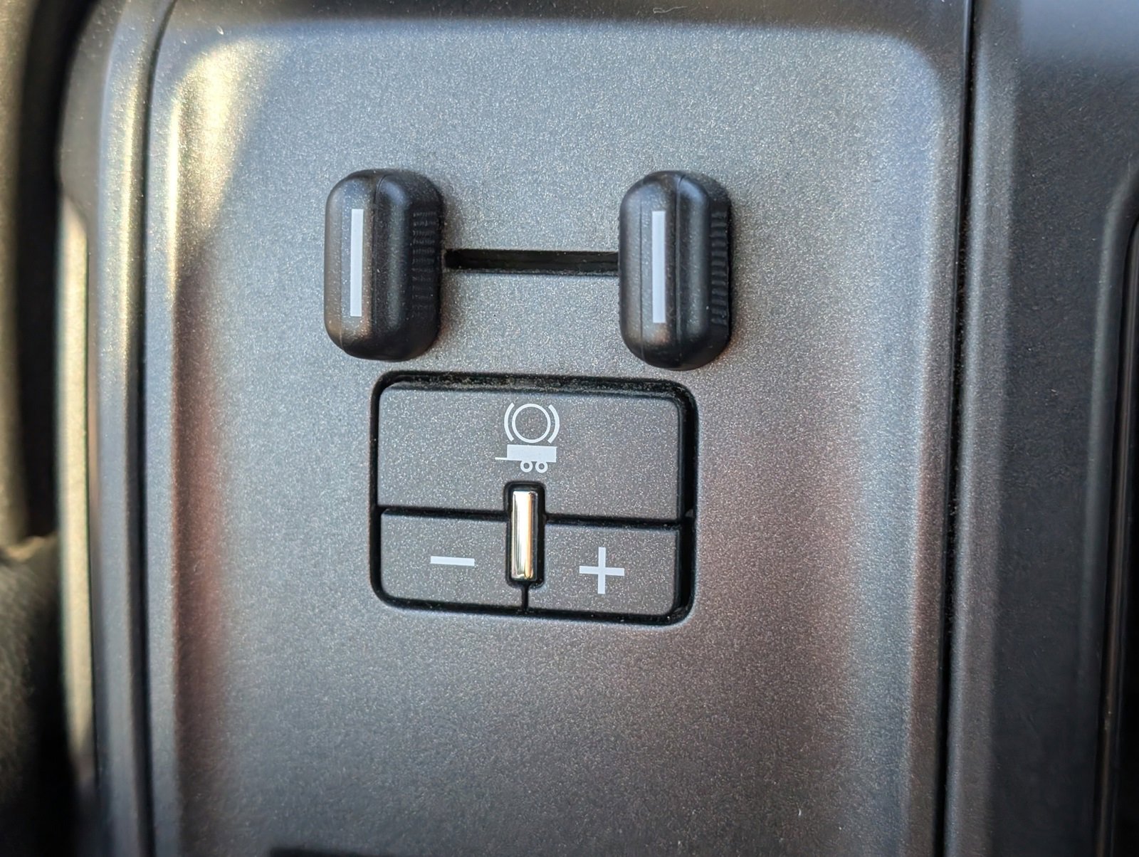 Used 2016 Chevrolet Silverado 1500 W/T w/ Trailering Package image 6