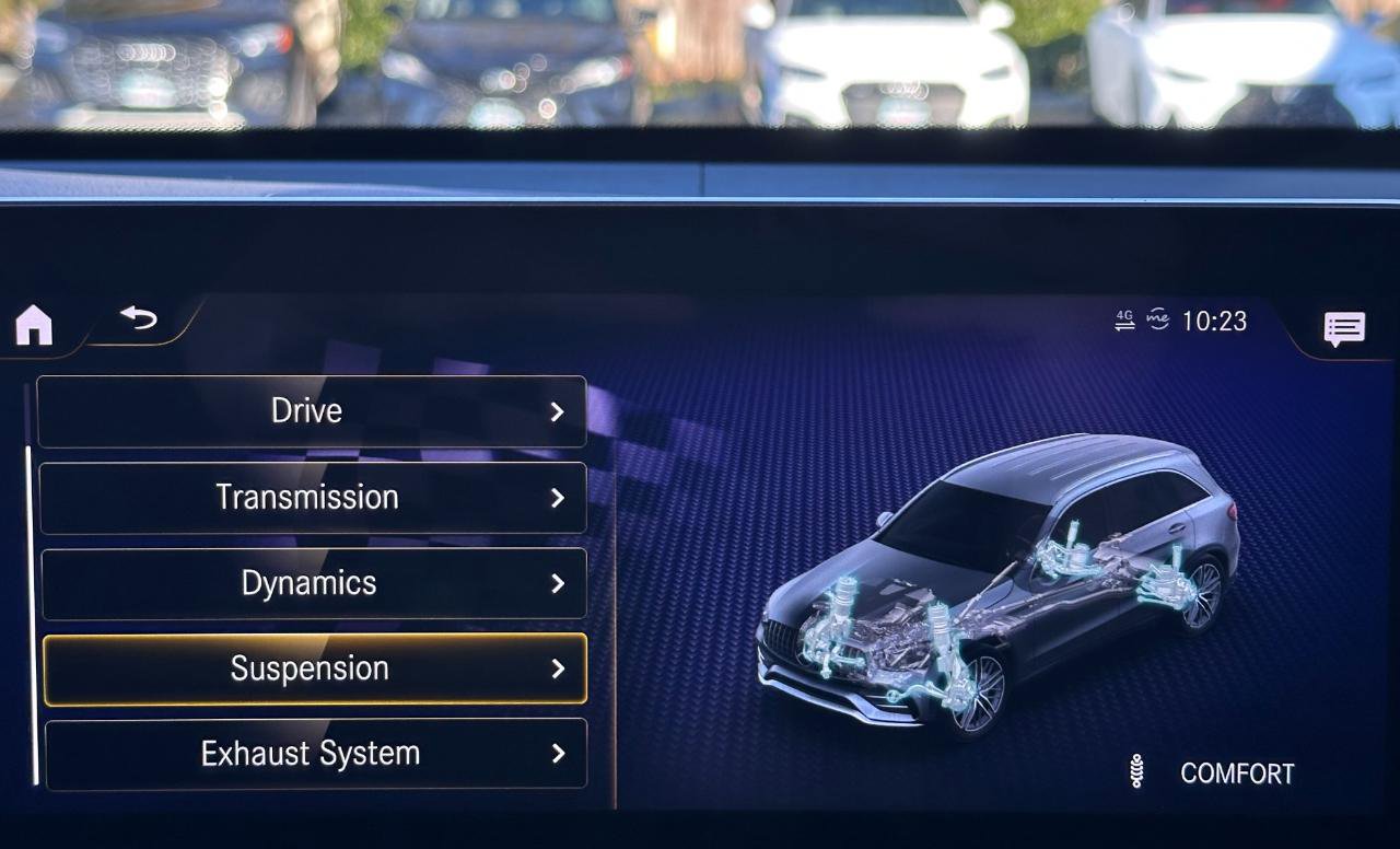 Used 2022 Mercedes-Benz GLC 43 AMG 4MATIC image 27