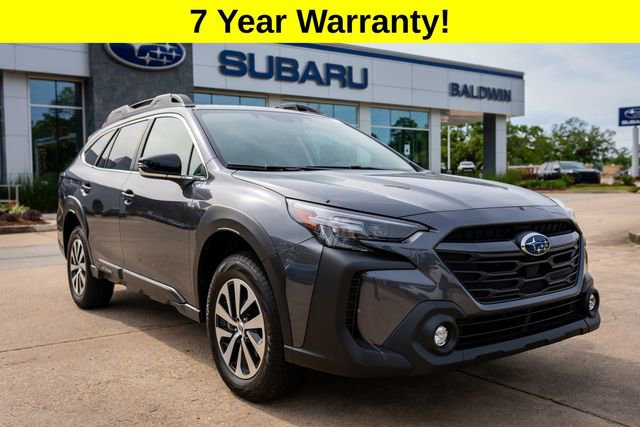Certified 2025 Subaru Outback Premium AWD/4WD image 1