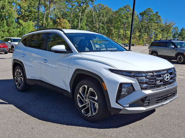 New 2026 Hyundai Tucson SEL Plus w/ Tow & Go Package FWD image 17