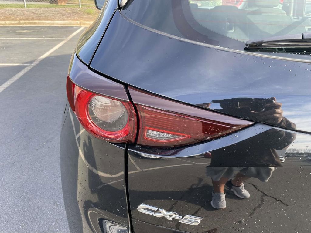 Used 2018 MAZDA CX-5 Sport w/ I-ACTIVSENSE Package image 17