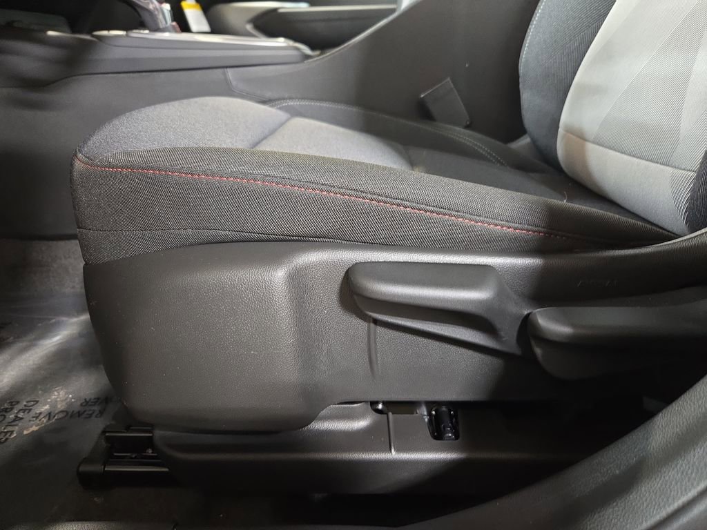 New 2026 Chevrolet Trax RS FWD image 28