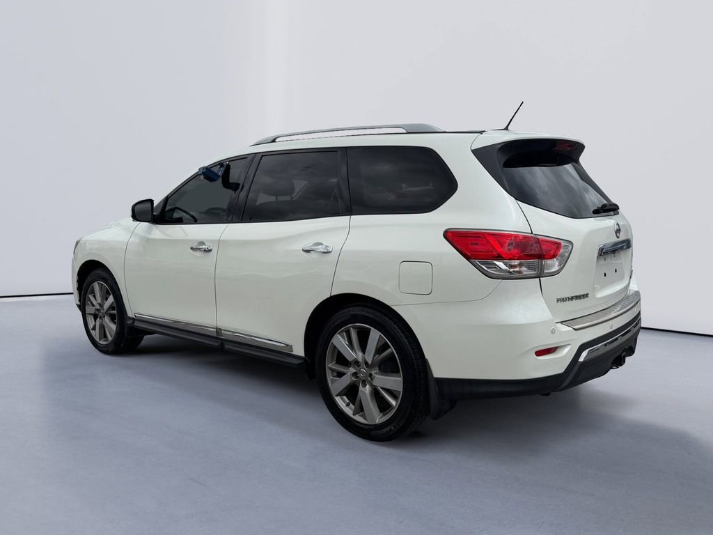 Used 2016 Nissan Pathfinder Platinum AWD/4WD image 5