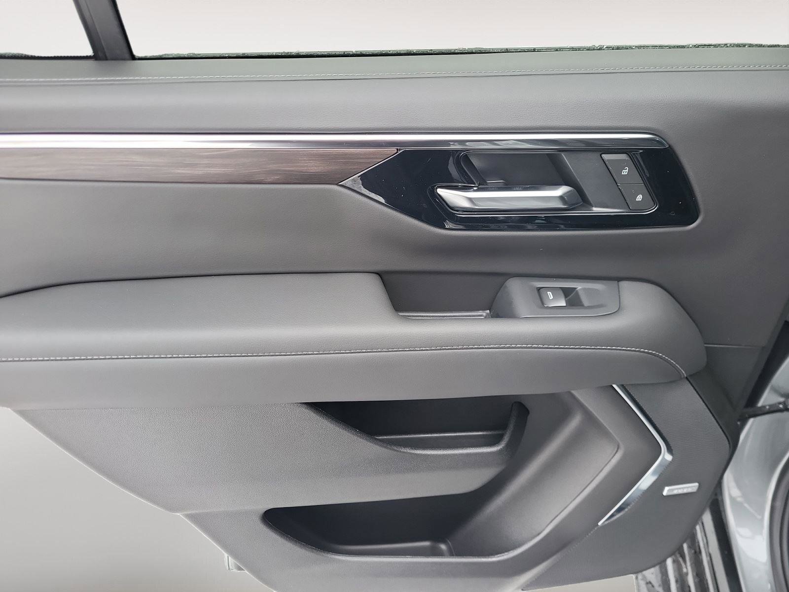 New 2026 Chevrolet Tahoe LT w/ Comfort Package image 18