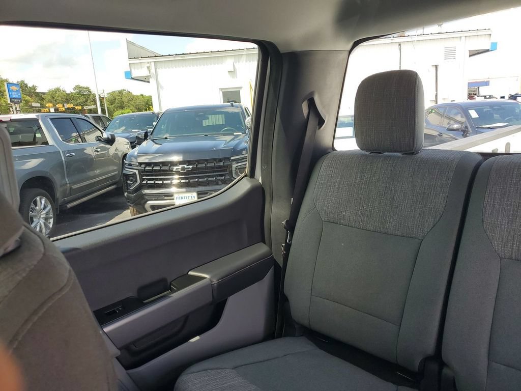 Used 2025 Ford F250 XLT AWD/4WD image 12