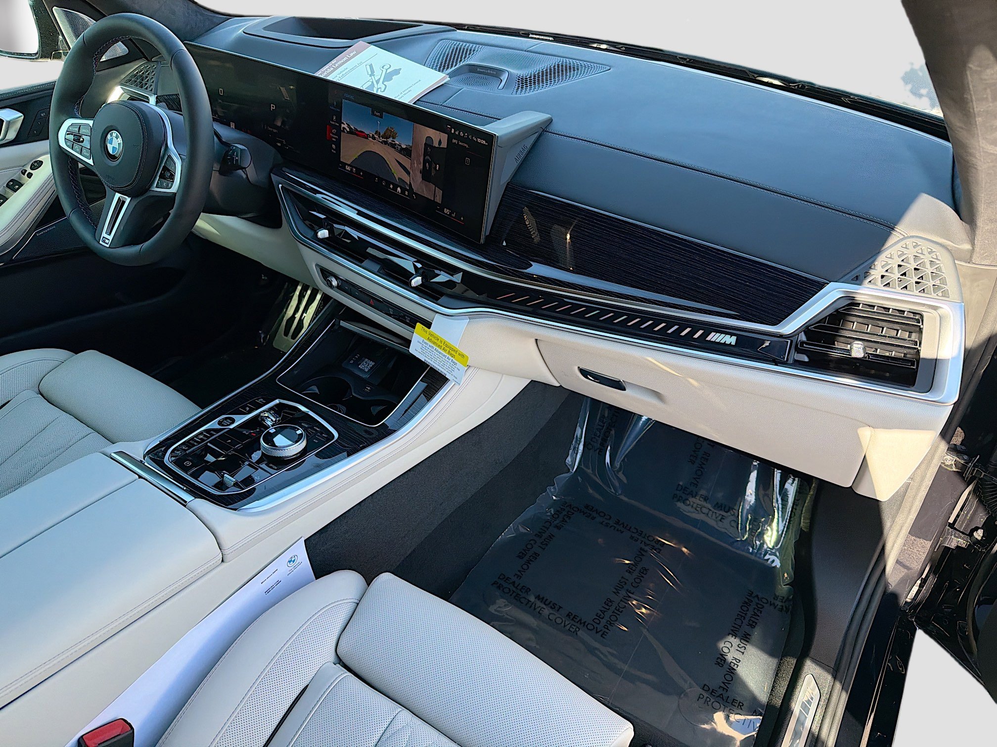 New 2026 BMW X5 M60i image 13