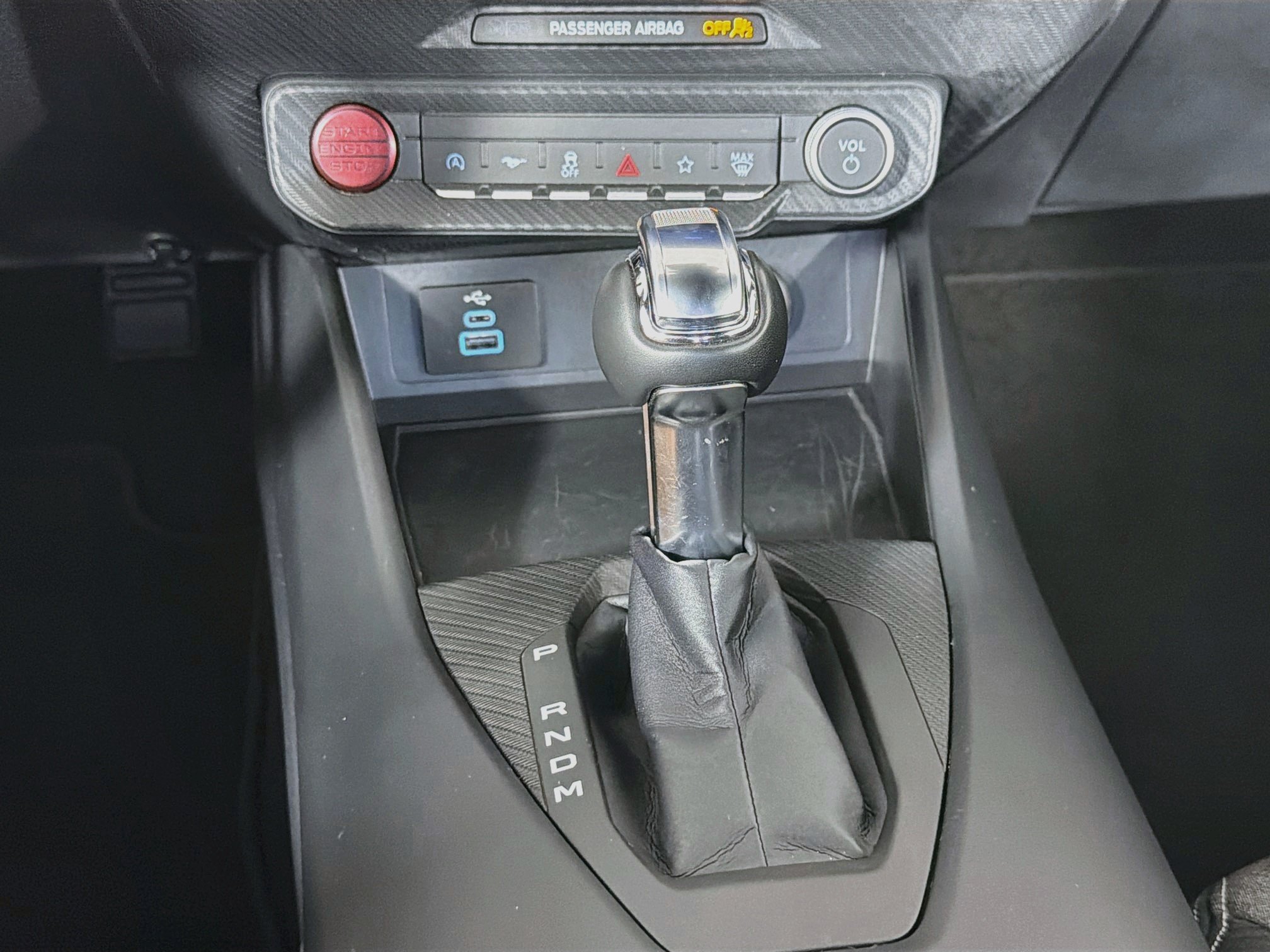 Used 2025 Ford Mustang GT RWD image 25