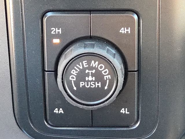 New 2025 Ford F150 Lariat w/ Equipment Group 501A Mid AWD/4WD image 26