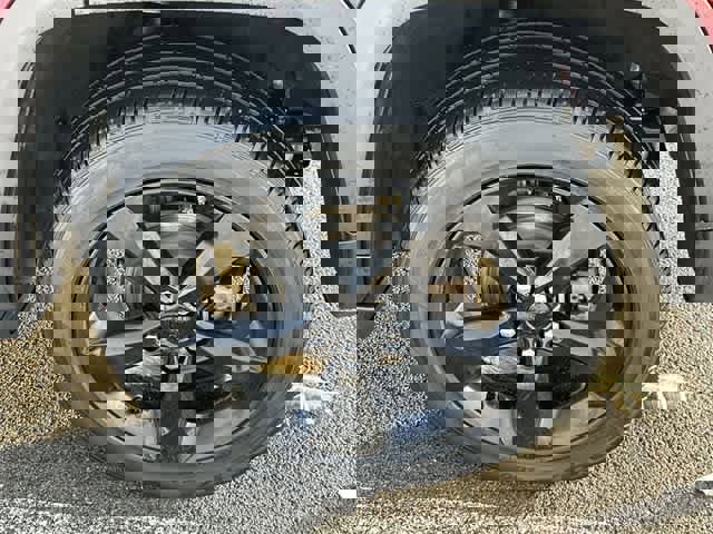 Used 2023 Jeep Grand Cherokee Altitude image 5