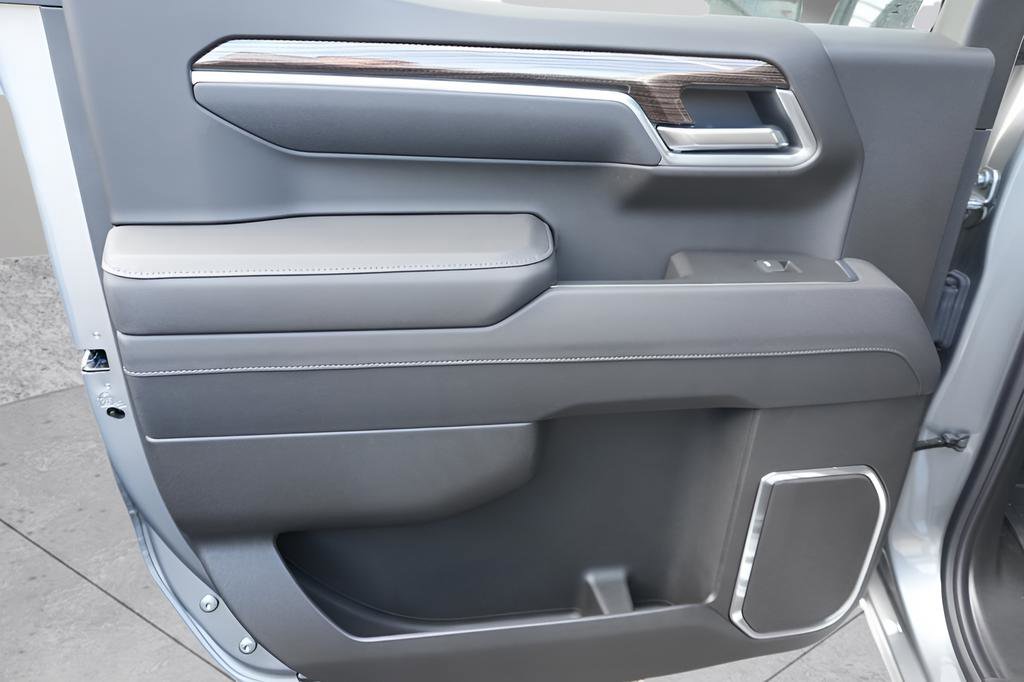 New 2026 Chevrolet Silverado 1500 LT w/ Safety Package image 32