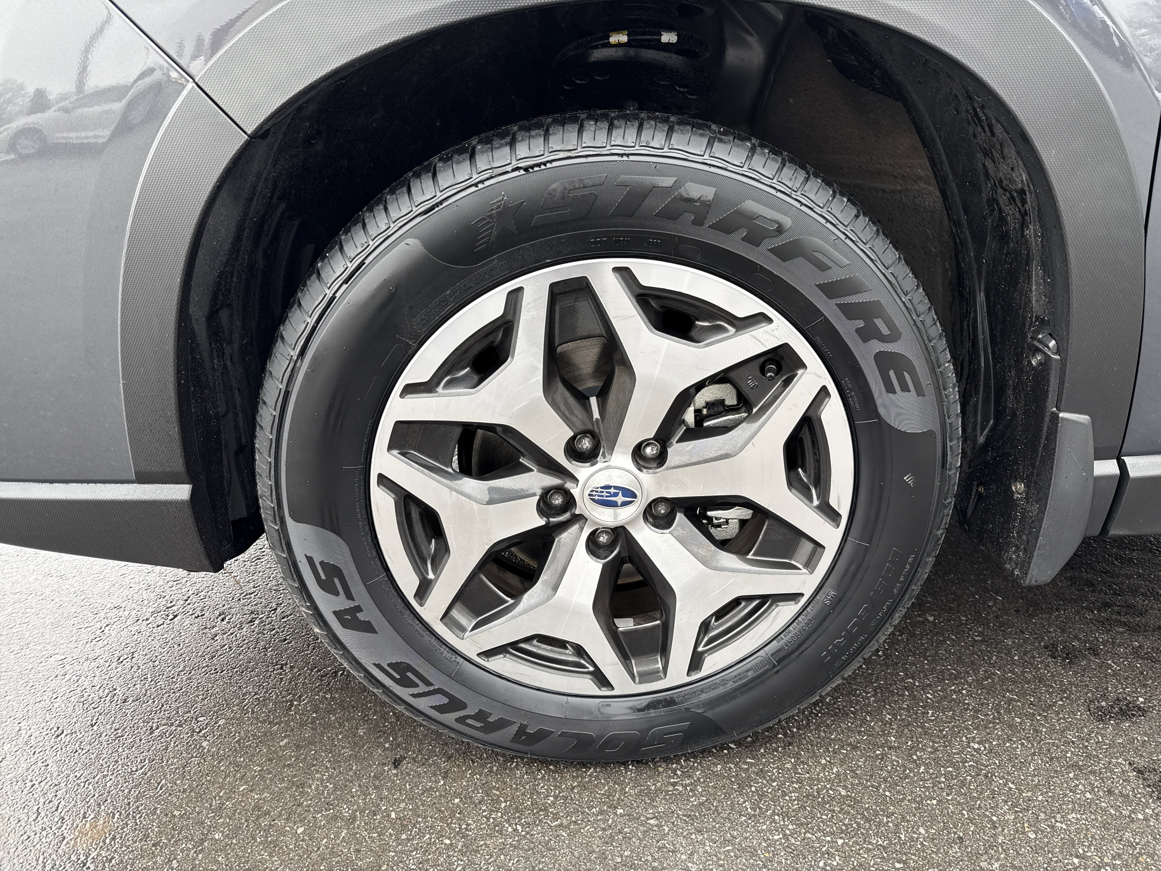 Used 2021 Subaru Forester Premium image 11