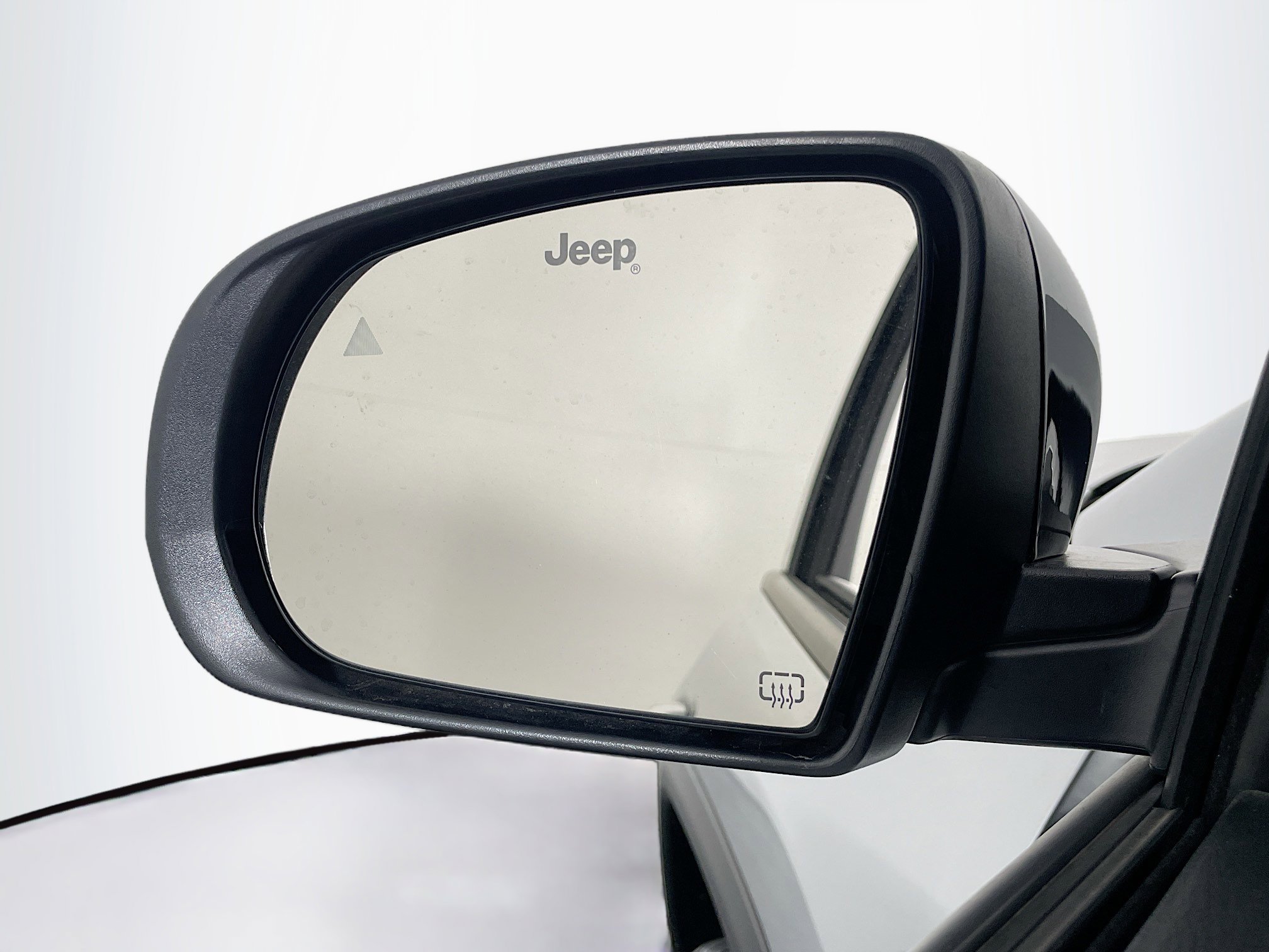 Used 2024 Jeep Compass Latitude image 16