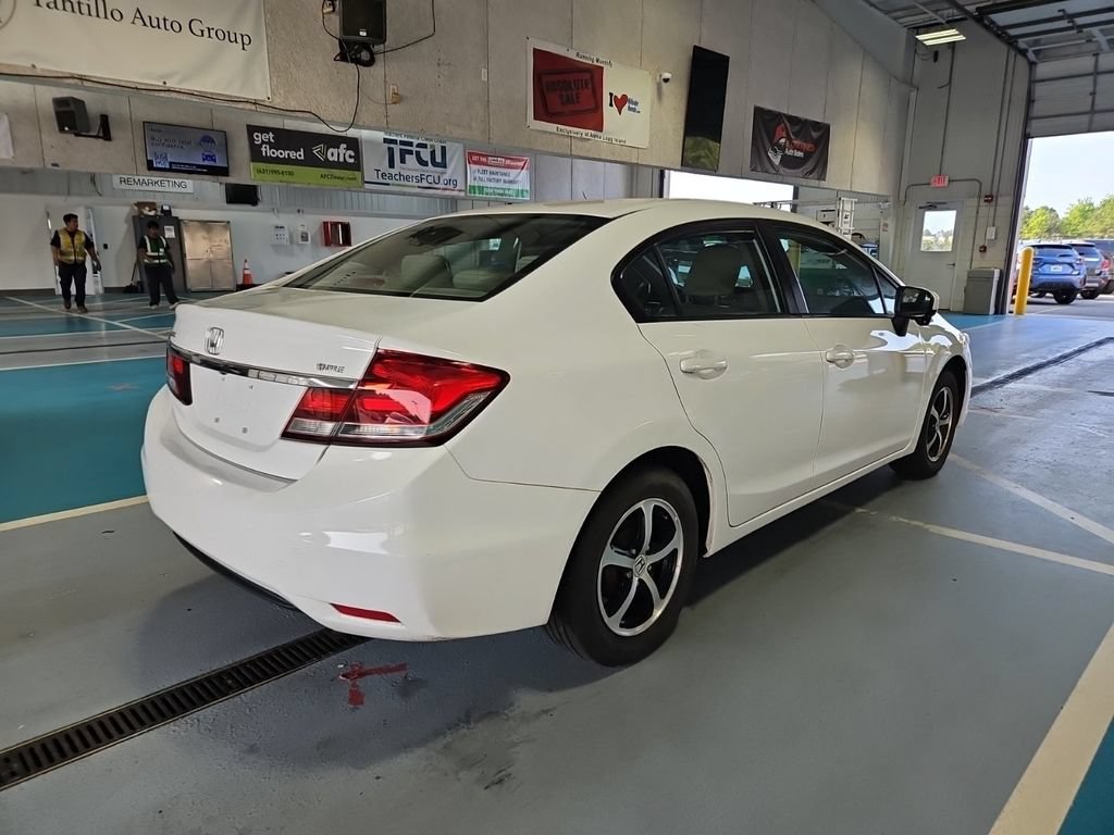Used 2015 Honda Civic SE image 7