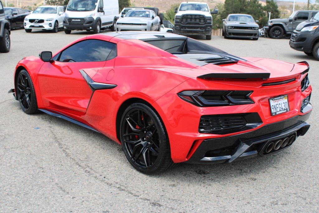 Used 2024 Chevrolet Corvette Z06 image 6