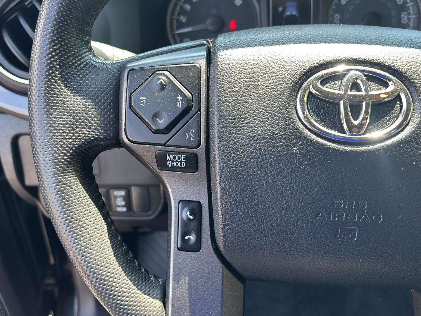 Used 2023 Toyota Tacoma TRD Sport AWD/4WD image 27