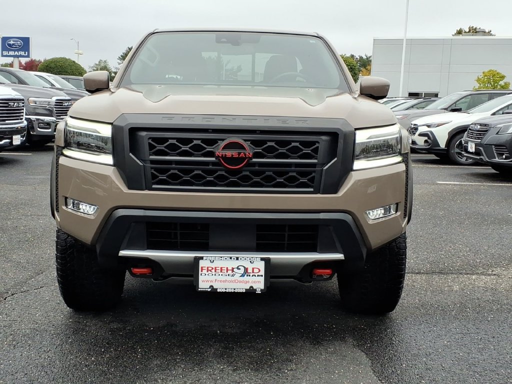 Used 2024 Nissan Frontier PRO-4X w/ Off-Road Protection Package AWD/4WD image 2