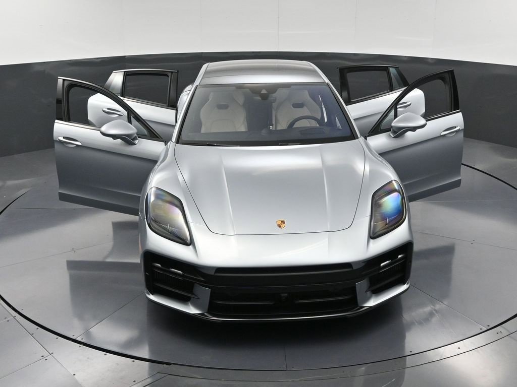 New 2026 Porsche Panamera GTS image 36