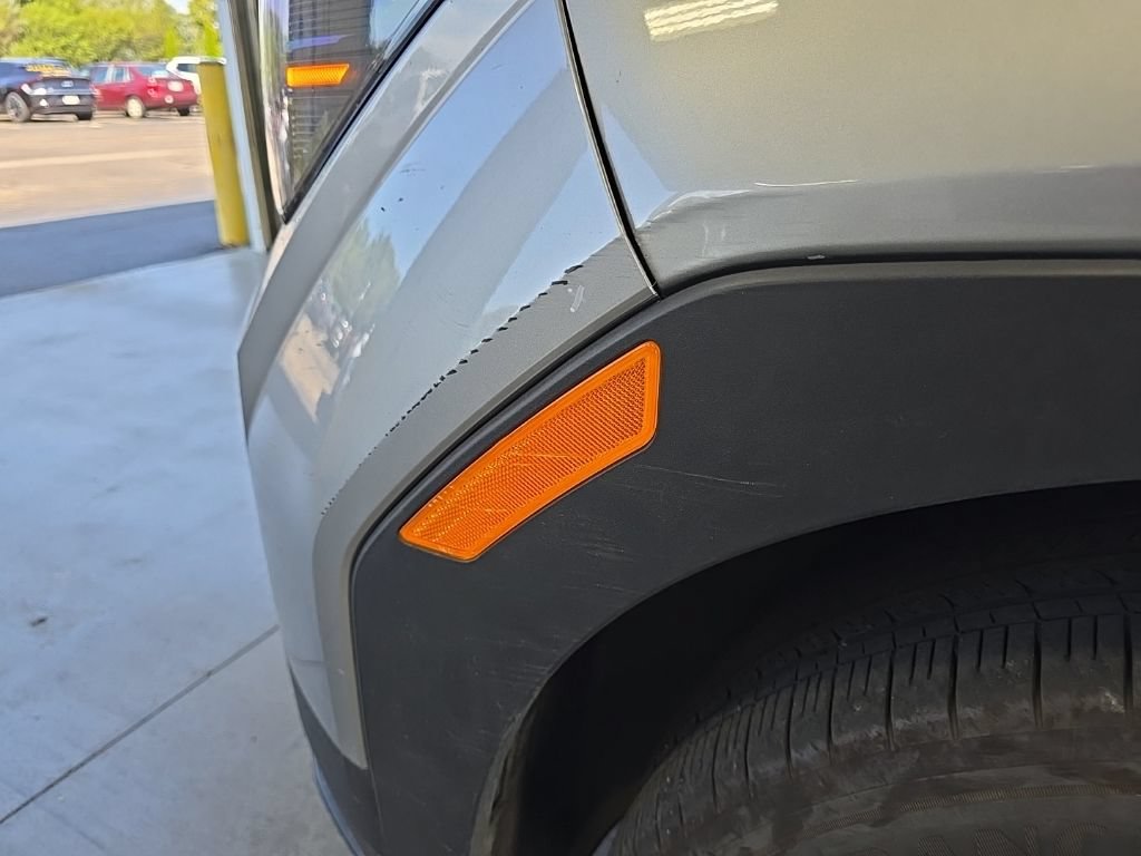 Used 2025 Hyundai Santa Fe SEL AWD/4WD image 6