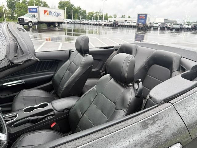 Used 2020 Ford Mustang GT Premium RWD image 19