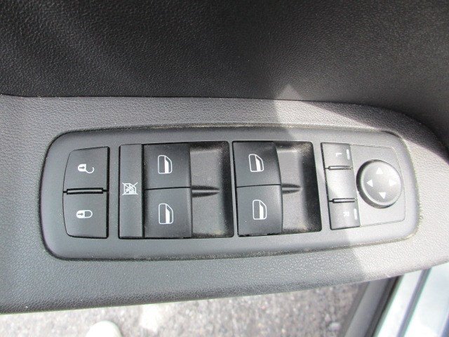 Used 2009 Dodge Journey SXT w/ Flexible Seating Group AWD/4WD image 18