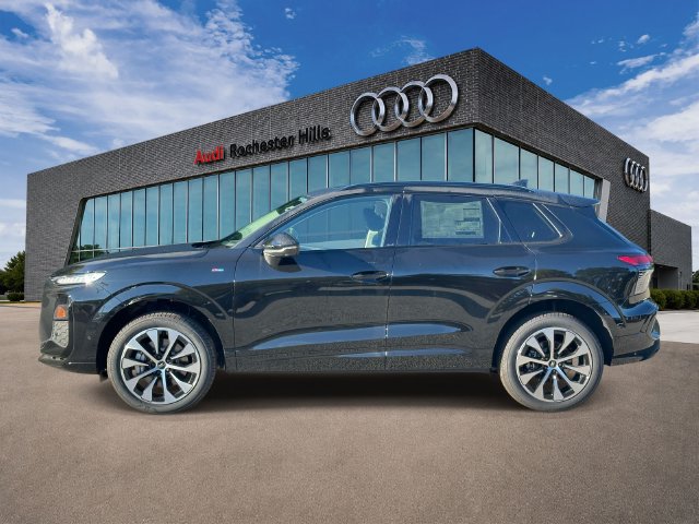 New 2026 Audi Q3 quattro 2.0T AWD/4WD image 2
