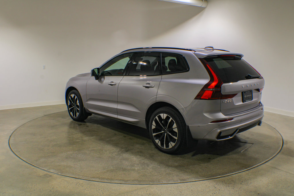 New 2026 Volvo EX90 Ultra AWD/4WD image 3