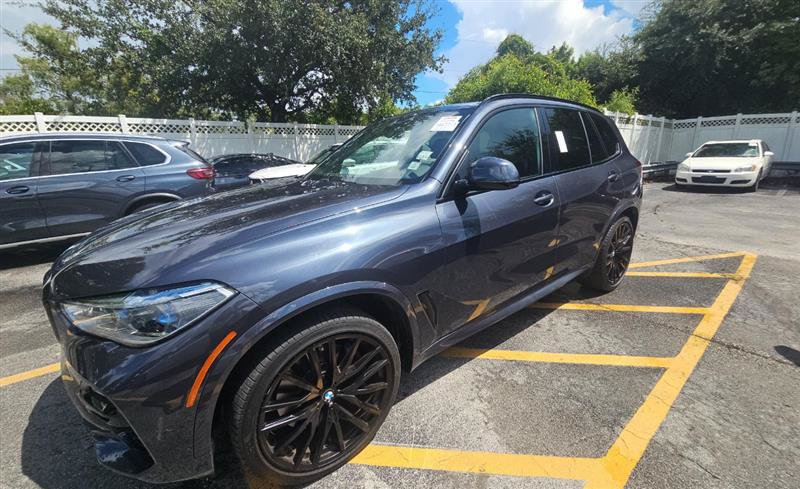 Used 2020 BMW X5 M50i w/ Executive Package AWD/4WD image 5
