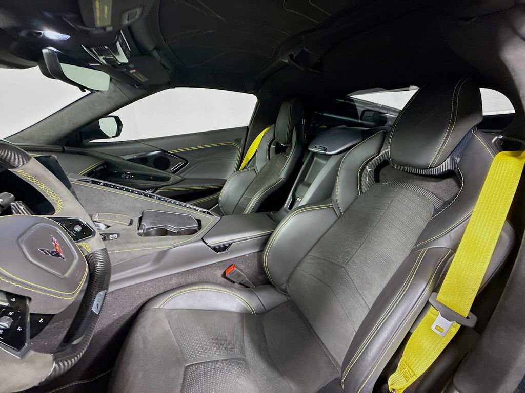 Used 2024 Chevrolet Corvette Z06 w/ Stealth Interior Trim Package image 11