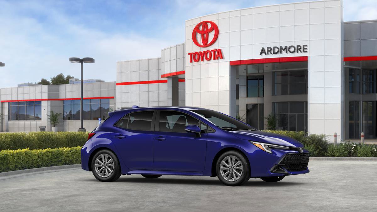 New 2025 Toyota Corolla SE image 13