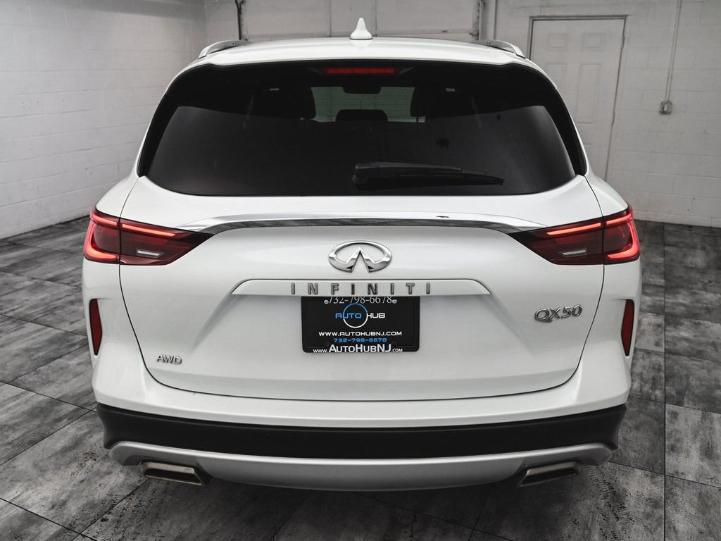Used 2023 INFINITI QX50 Luxe AWD/4WD image 3